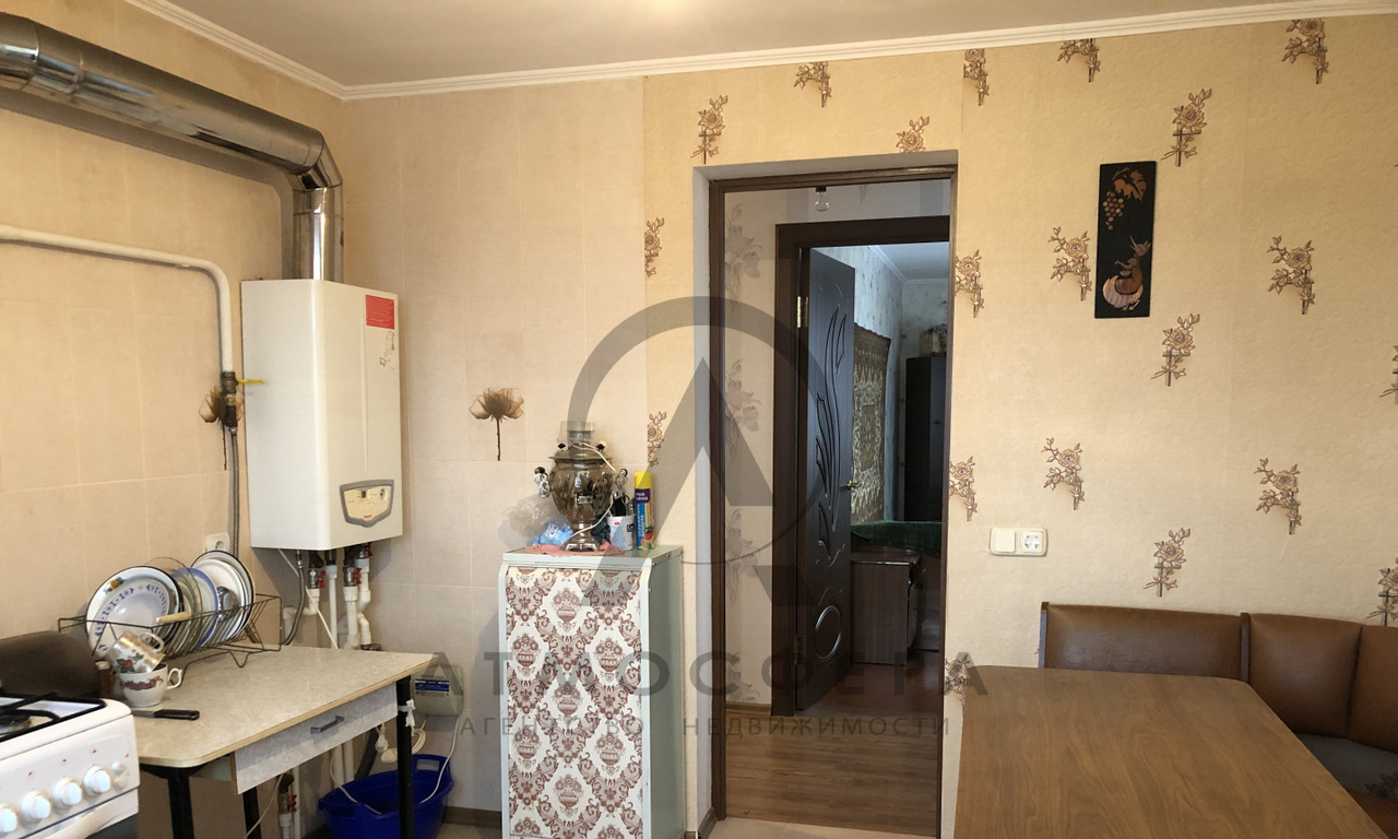 квартира р-н Апшеронский г Хадыженск ул Есенина 15 фото 3