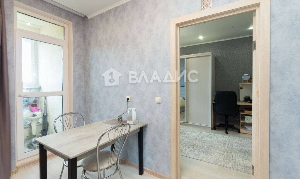 квартира г Тобольск 15-й микрорайон 18 фото 5