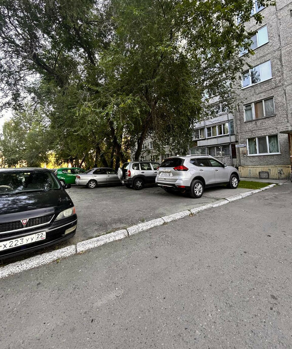 квартира г Барнаул р-н Индустриальный ул Новосибирская 38к/2 фото 14