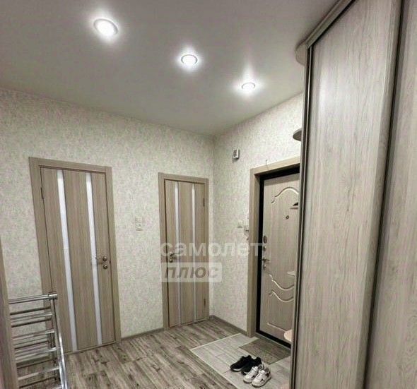 квартира г Сургут 9-10-й микрорайон ул Гагарина 32 фото 6