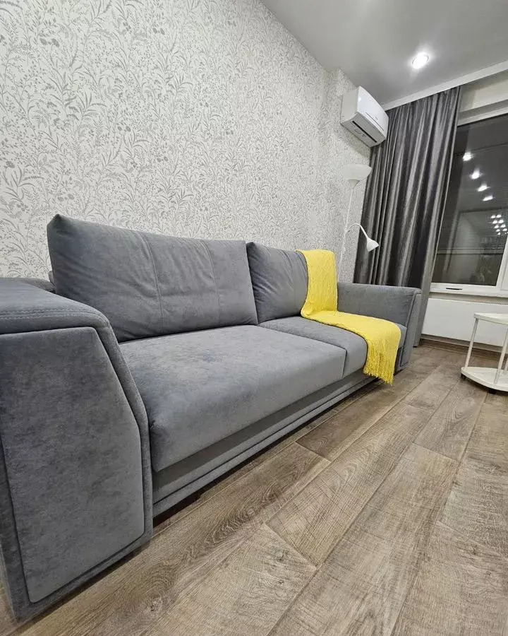 квартира г Тольятти р-н Автозаводский пр-д Оптимистов 9 фото 2