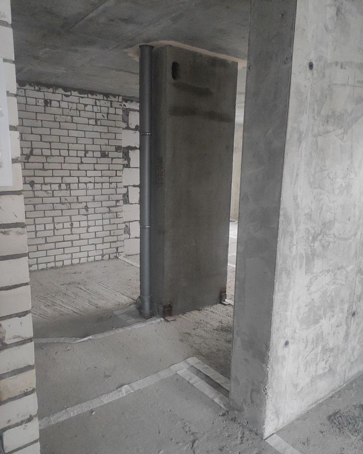 квартира г Саратов р-н Октябрьский ул. имени Н. Г. Чернышевского, 108А фото 4