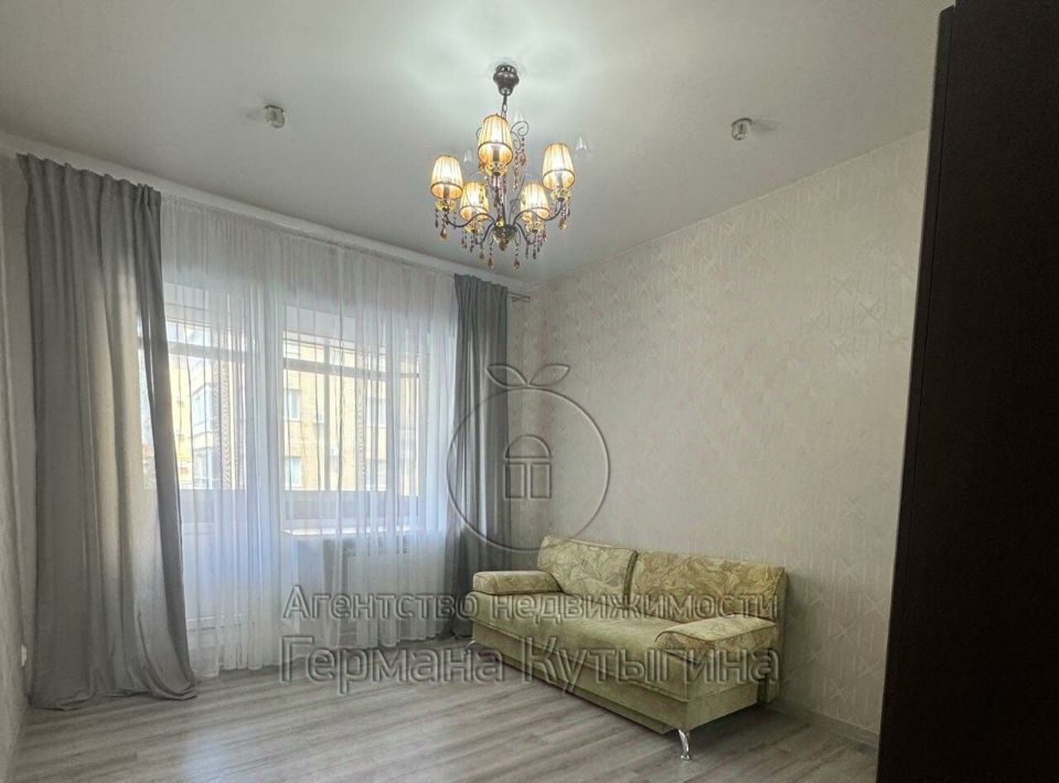 квартира г Волгоград р-н Дзержинский ул Шекснинская 87 фото 10