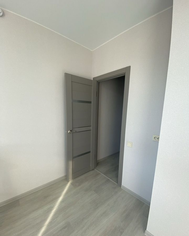 квартира г Белгород Западный ул Попова 31 фото 6