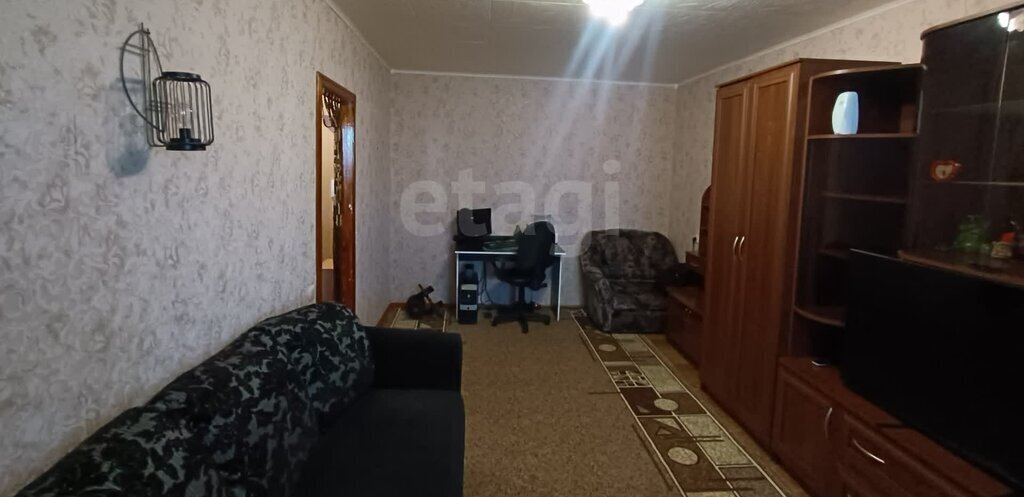 квартира г Балашов ул Строителей 3 фото 2