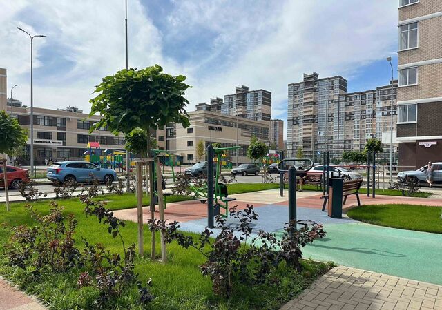 р-н Прикубанский ул им. Мурата Ахеджака 12 корп 6 фото