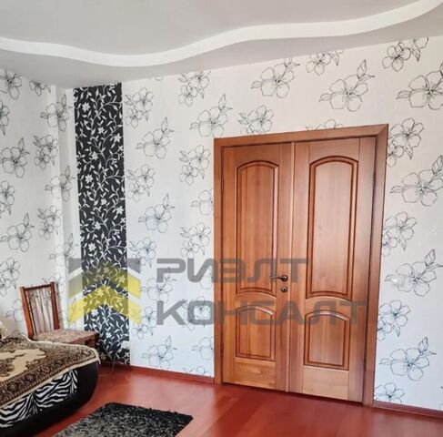 г Омск р-н Кировский пр-кт Комарова 15к/3 фото