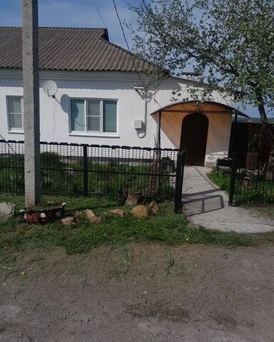 р-н Хлевенский с Нижняя Колыбелька ул Центральная 4 Хлевное фото