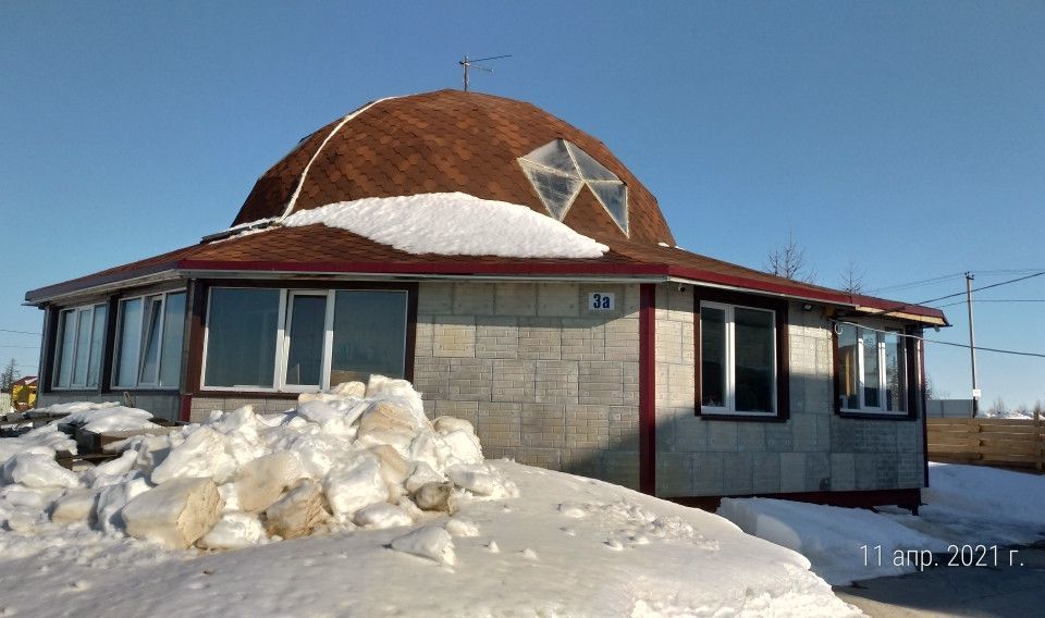 дом г Ноябрьск снт Надежда городской округ Салехард, 1-й Лесной проезд, 3А фото 1