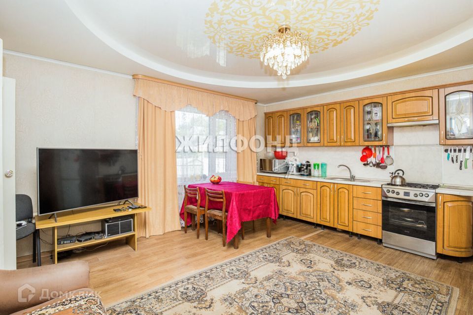 дом г Новосибирск пер 3-й Крупской фото 2