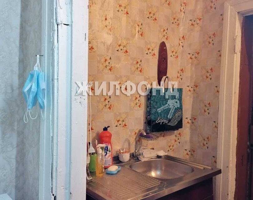 дом г Новосибирск проезд 3-й Красносельский фото 3