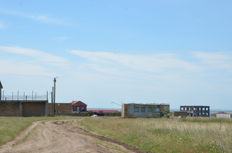 земля р-н Черноморский с Межводное ул А.Абдиннановой 60 фото 14