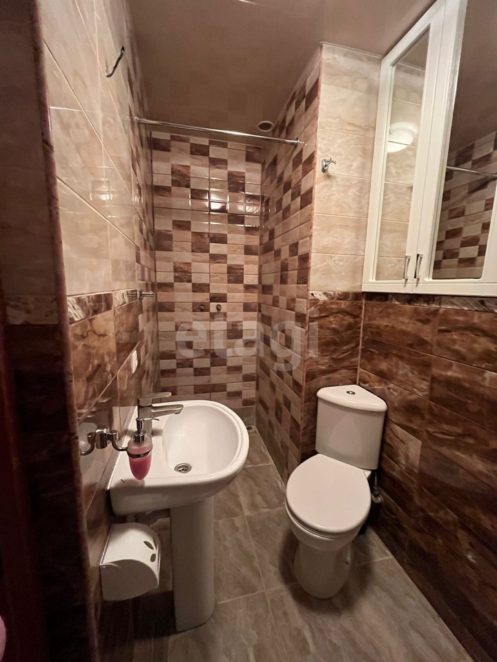 квартира г Симферополь р-н Центральный ул Желябова 38 фото 17