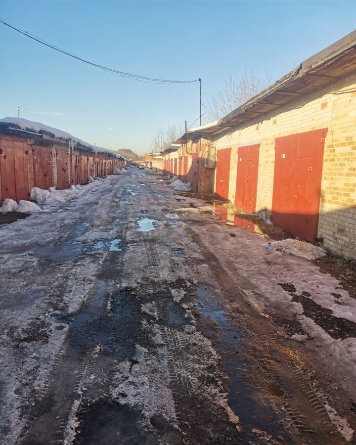 гараж г Щербинка ул Садовая 1а метро Щербинка Бульвар адмирала Ушакова, Новомосковский административный округ, Московская область, г Домодедово, Щербинка фото 7