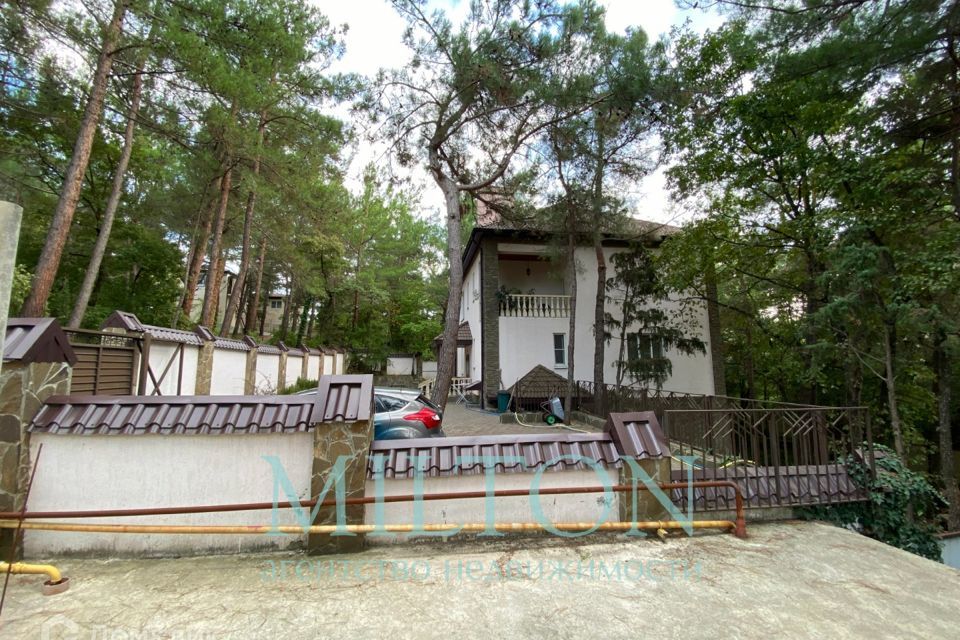 дом г Геленджик с Дивноморское ул Светлинского фото 3