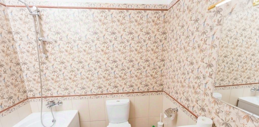 комната г Омск р-н Советский пр-кт Мира 112а фото 6