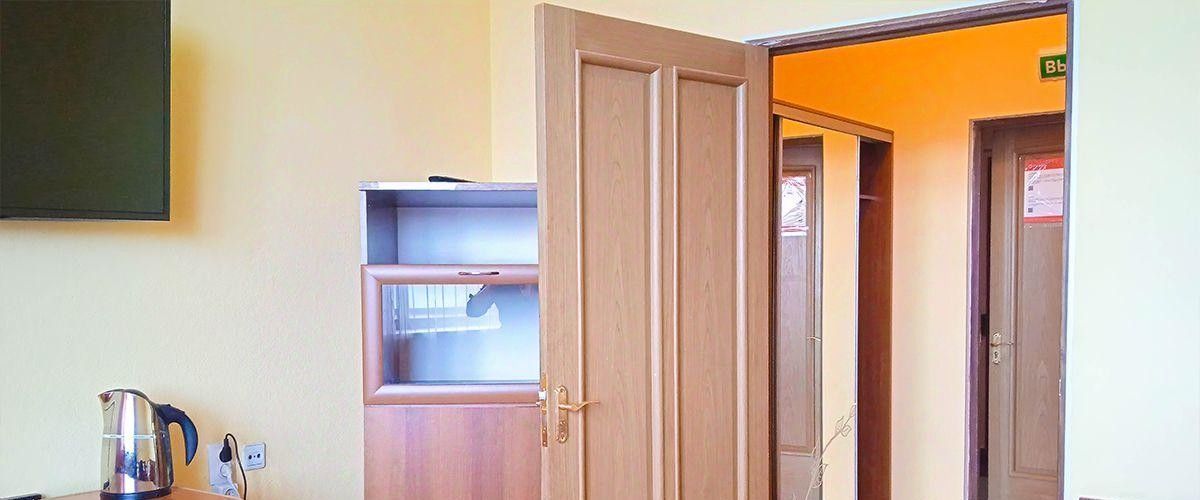 комната г Омск р-н Ленинский ул Леконта 1 фото 3