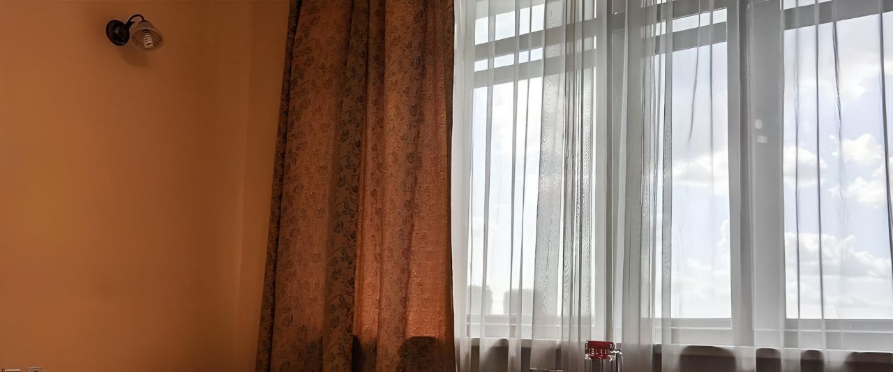 комната г Омск р-н Ленинский ул Леконта 1 фото 13