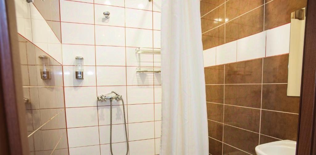 комната г Ижевск р-н Ленинский ул Колхозная 1 фото 15