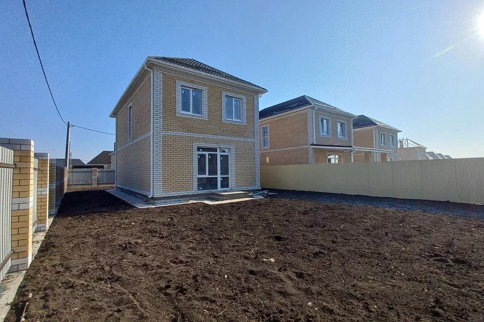 дом г Краснодар п Российский ул им. Комарова В.М. фото 2