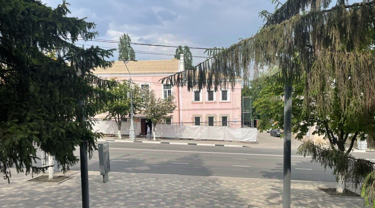 торговое помещение г Старый Оскол ул Ленина 40 фото 3