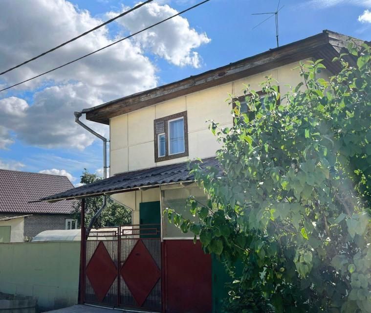дом р-н Гатчинский г Гатчина ул Правды 7 фото 1