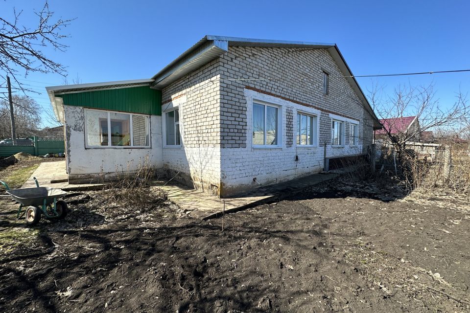дом р-н Миякинский с Киргиз-Мияки улица Салавата Юлаева, 13 фото 2