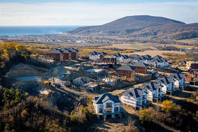 муниципальное образование Новороссийск, коттеджный посёлок Долина Роз фото